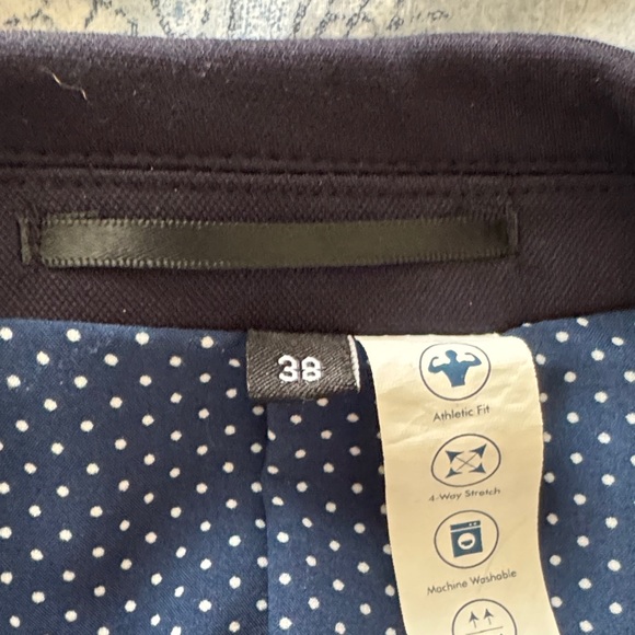 Athletic Fit State & Liberty suit jacket. Navy - Picture 6 of 10